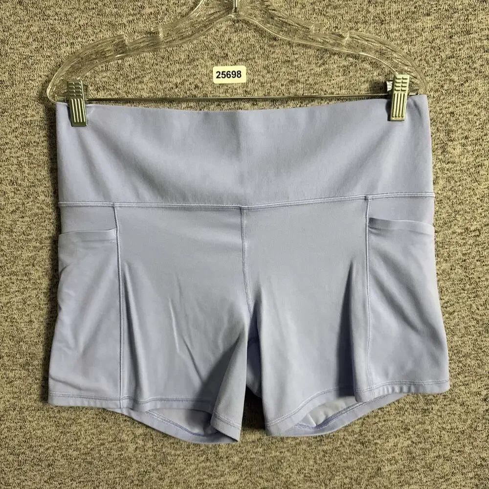 Athleta Women's Size XL Lilac Salutation Stash Pocket II 5" Inseam Shorts